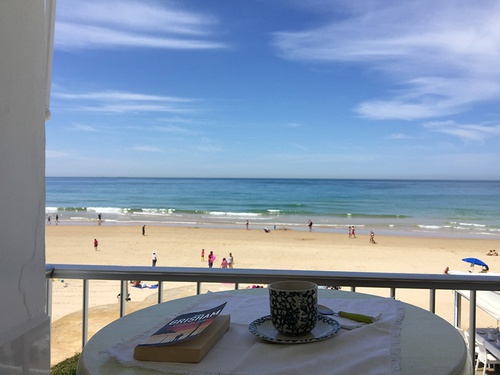 Estudio con vistas al mar